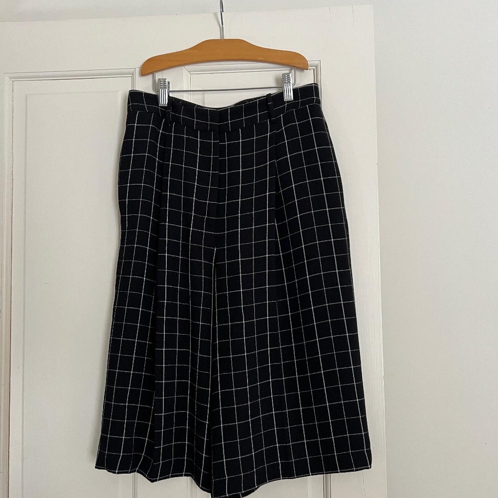 Zara wide lag shorts